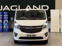 VAUXHALL VIVARO