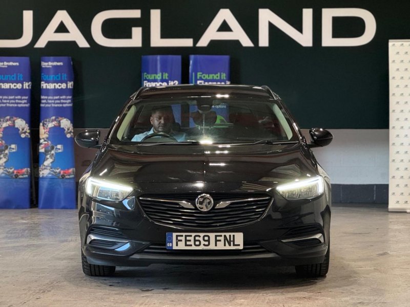 VAUXHALL INSIGNIA