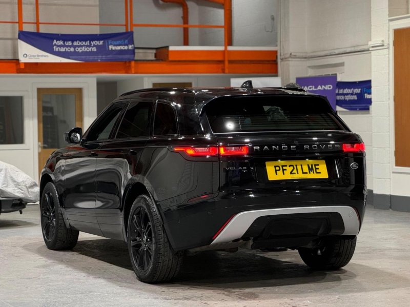 LAND ROVER RANGE ROVER VELAR